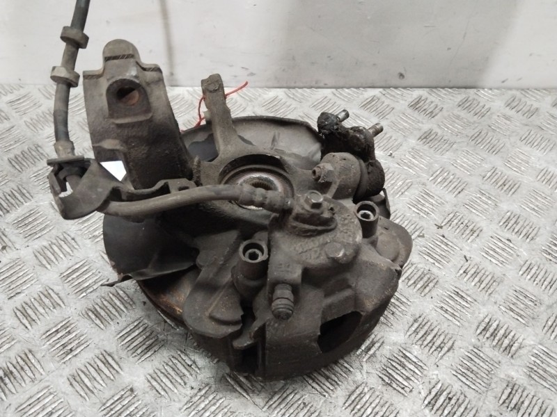 Recambio de mangueta delantera derecha para skoda roomster (5j7) 1.2 referencia OEM IAM 6Q0407256S  