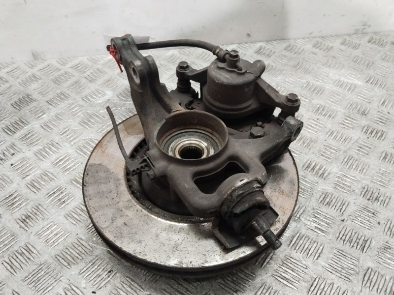 Recambio de mangueta delantera derecha para hyundai i30 (fd) 1.4 referencia OEM IAM 517162R000  