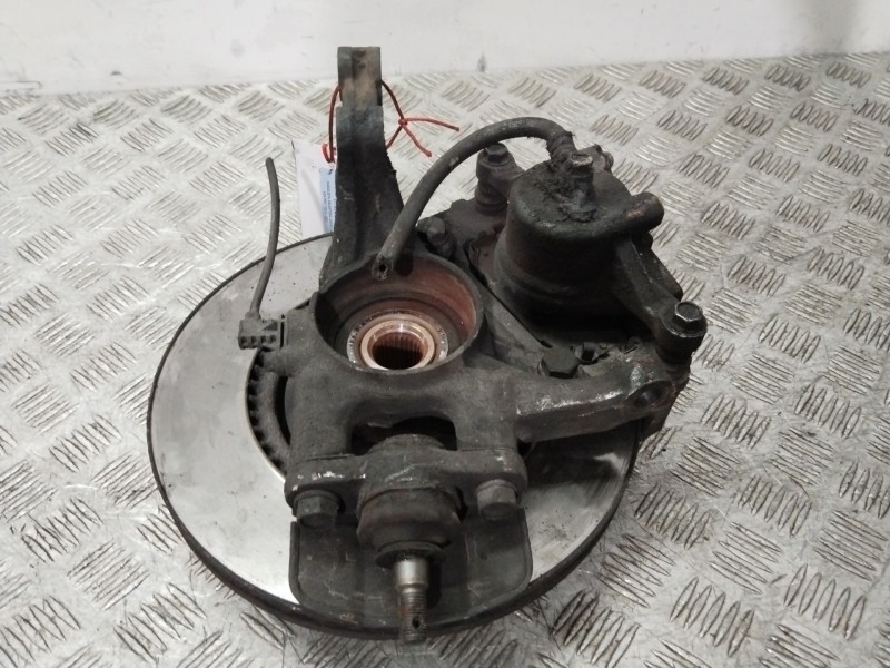 Recambio de mangueta delantera derecha para kia pro cee´d (ed) 1.6 referencia OEM IAM 517162H100  