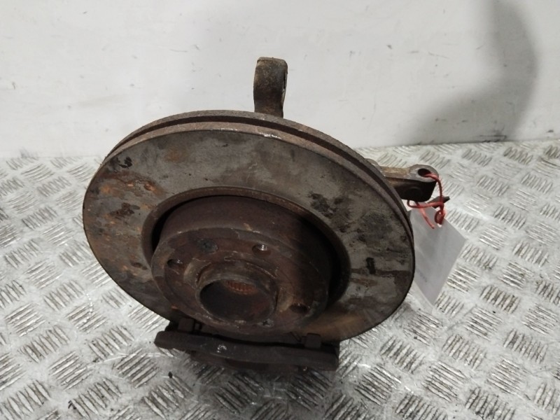 Recambio de mangueta delantera derecha para nissan micra iii (k12) 1.5 dci referencia OEM IAM 40014AX600  