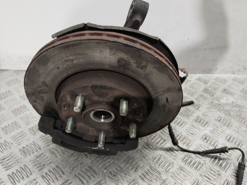 Recambio de mangueta delantera derecha para kia carnival ii (gq) 2.9 crdi referencia OEM IAM 0K56B33021  