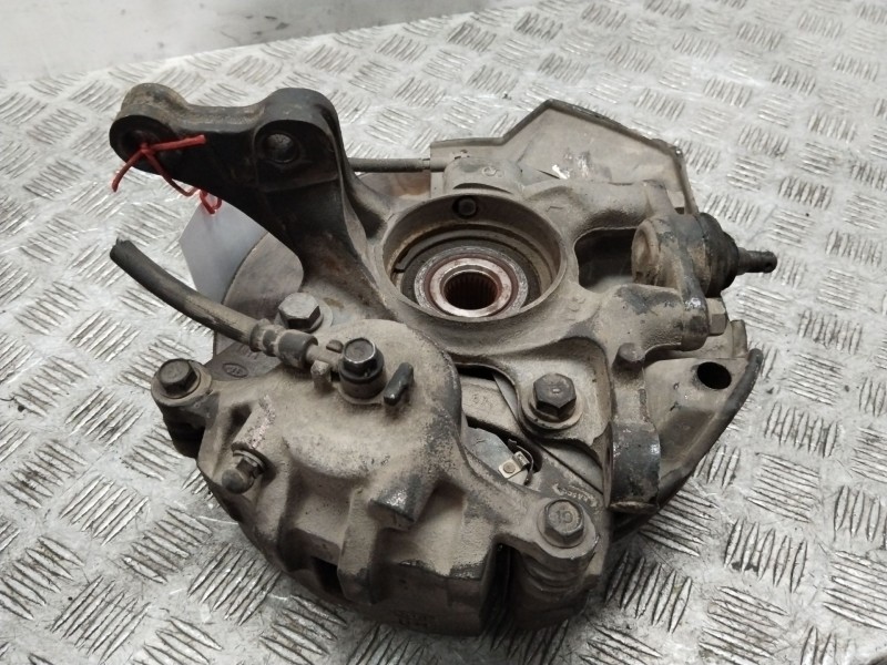 Recambio de mangueta delantera izquierda para kia carens (un) active referencia OEM IAM 517151D100  