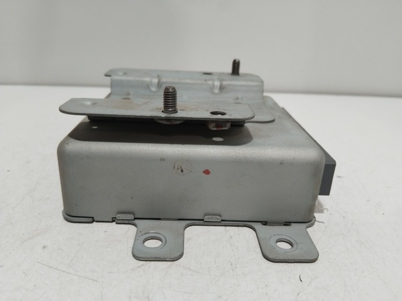 Recambio de centralita bsi para ssangyong rodius i 2.7 xdi referencia OEM IAM 8716121101  