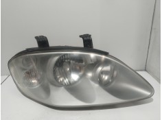 Recambio de faro derecho para ssangyong rodius i 2.7 xdi referencia OEM IAM 8310121303  