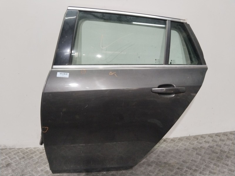 Recambio de puerta trasera izquierda para opel insignia a (g09) 2.0 cdti (68) referencia OEM IAM 22805992  