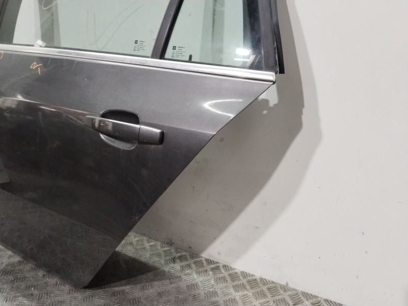 Recambio de puerta trasera izquierda para opel insignia a (g09) 2.0 cdti (68) referencia OEM IAM 22805992  