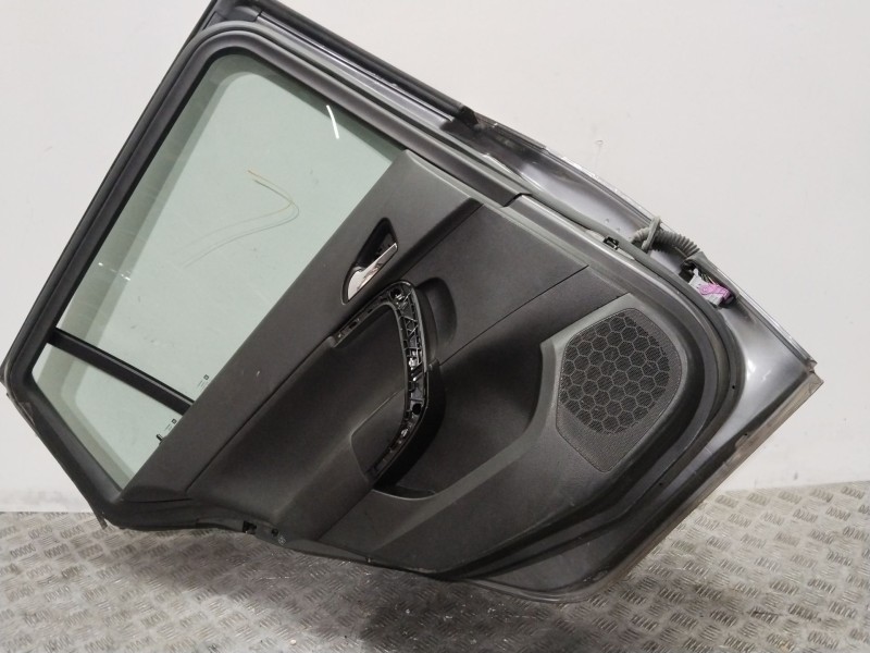 Recambio de puerta trasera izquierda para opel insignia a (g09) 2.0 cdti (68) referencia OEM IAM 22805992  