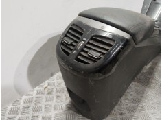 Recambio de apoyabrazos central para hyundai i40 cab bluedrive referencia OEM IAM 846103Z000VGR   2