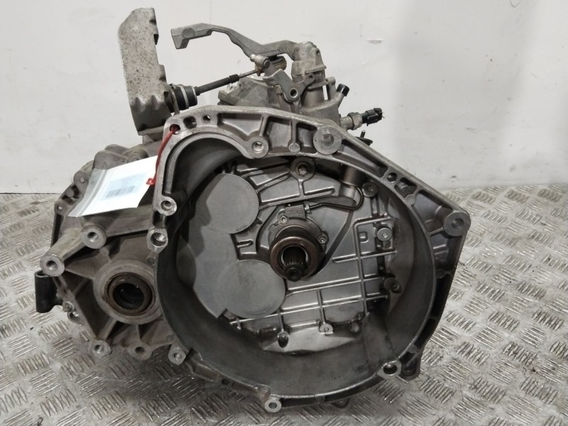 Recambio de caja cambios para opel vectra c (z02) 1.9 cdti (f69) referencia OEM IAM 55350430  F40