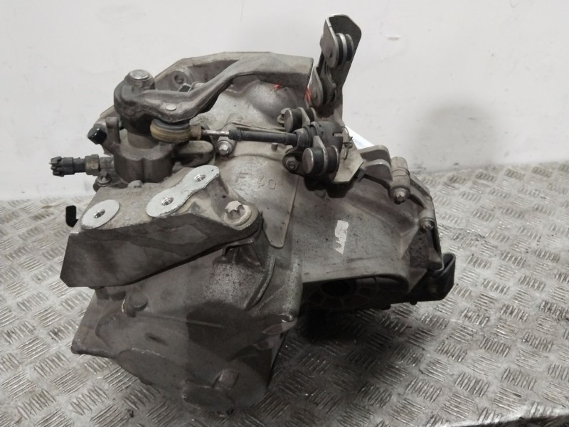 Recambio de caja cambios para opel vectra c (z02) 1.9 cdti (f69) referencia OEM IAM 55350430  F40