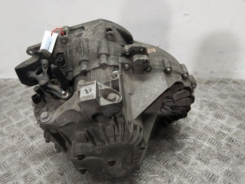 Recambio de caja cambios para volvo s40 berlina momentum referencia OEM IAM 4M5R7002CF  