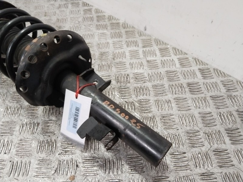 Recambio de amortiguador delantero derecho para volvo xc70 ii (136) d5 awd referencia OEM IAM 31340316  