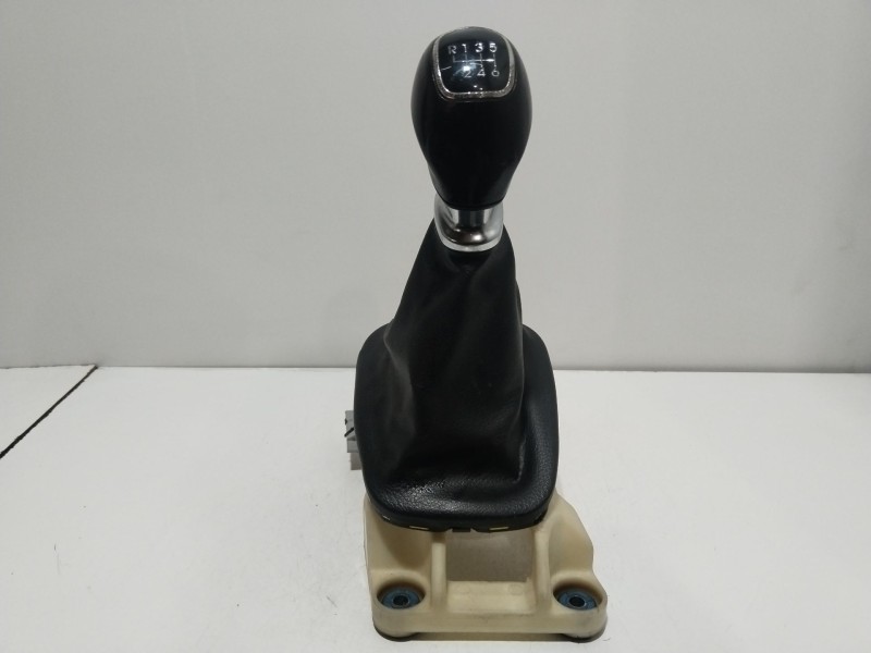 Recambio de palanca cambio para hyundai i30 (fd) 1.6 crdi referencia OEM IAM 437202H000  