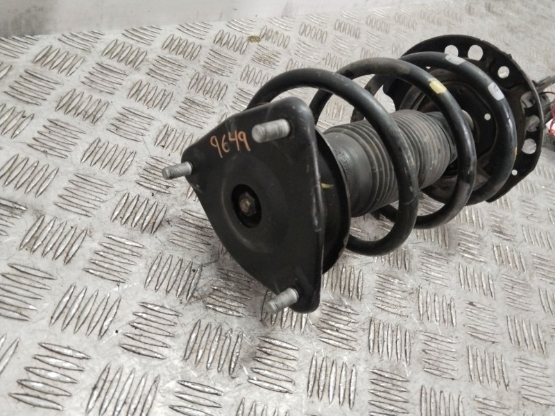 Recambio de amortiguador delantero izquierdo para hyundai i30 (fd) 1.6 crdi referencia OEM IAM 546612R450  