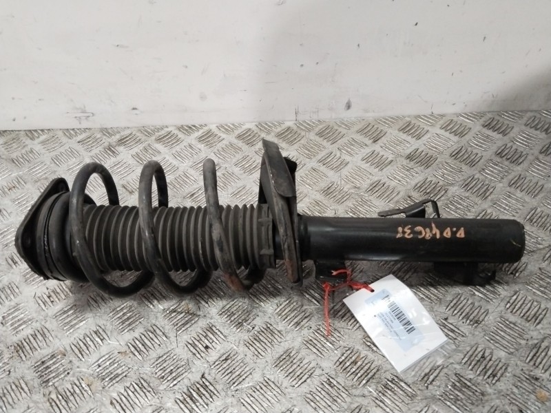 Recambio de amortiguador delantero derecho para volvo s40 berlina momentum referencia OEM IAM 31277589  