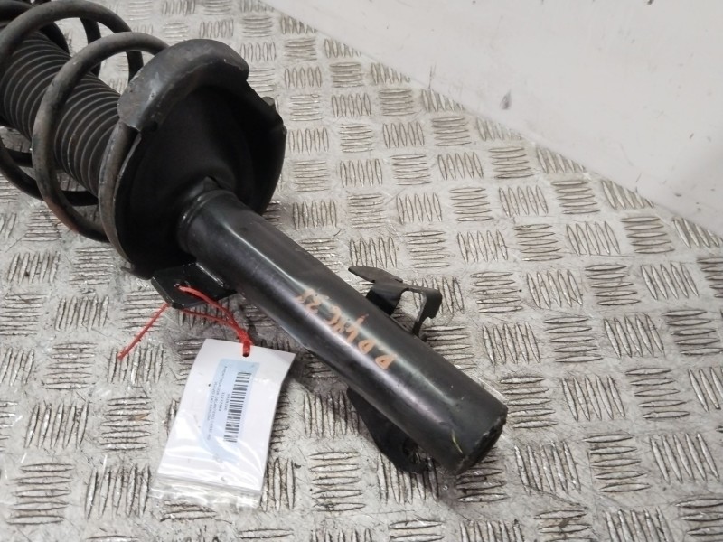 Recambio de amortiguador delantero derecho para volvo s40 berlina momentum referencia OEM IAM 31277589  