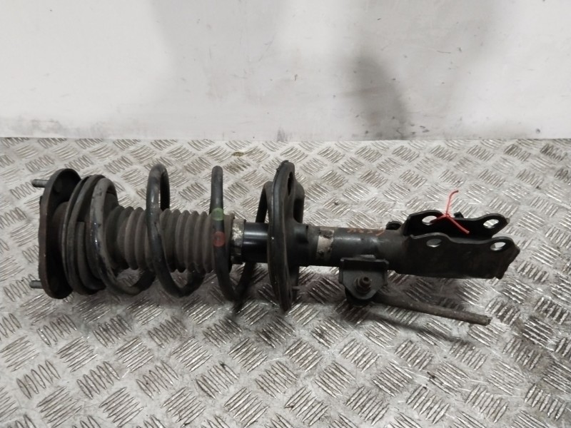 Recambio de amortiguador delantero izquierdo para toyota auris (_e15_) 2.0 d-4d (ade150_) referencia OEM IAM 4852009K40  