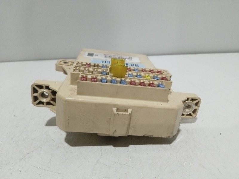 Recambio de caja reles / fusibles para hyundai i30 (fd) 1.6 crdi referencia OEM IAM 919501H510  