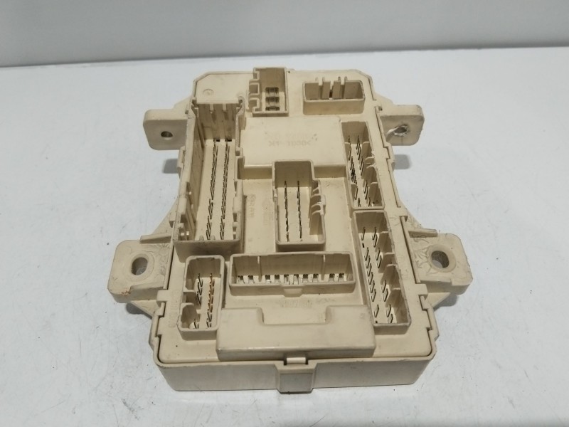 Recambio de caja reles / fusibles para hyundai i30 (fd) 1.6 crdi referencia OEM IAM 919501H510  