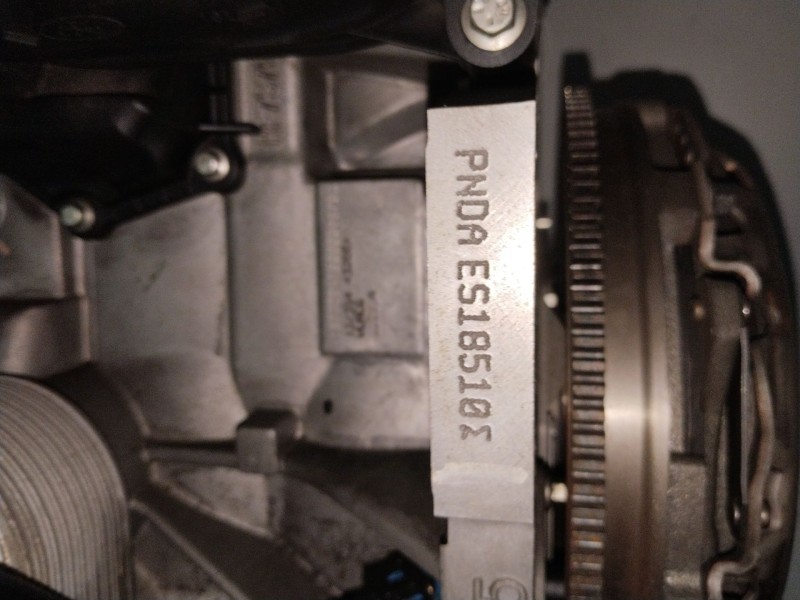 Recambio de motor completo para ford focus berlina (cap) ghia referencia OEM IAM PNDA 1752082 BM5G60077A