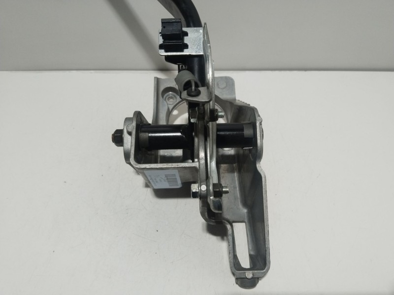 Recambio de pedal freno para land rover range rover (lm) td6 hse referencia OEM IAM 6754374  