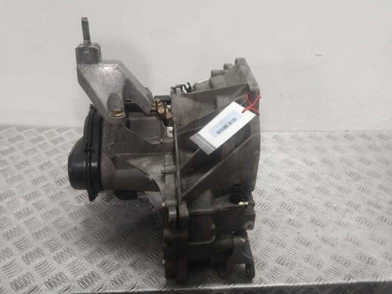 Recambio de caja cambios para ford focus i sedán (dfw) 1.6 16v referencia OEM IAM XS4R7002FB  