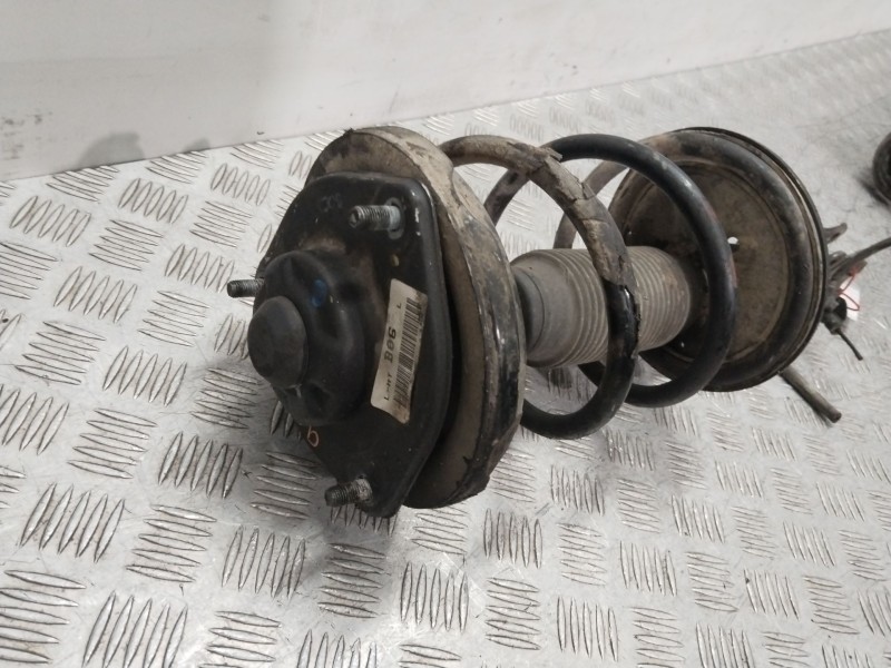 Recambio de amortiguador delantero izquierdo para kia carens (un) active referencia OEM IAM 546511D201  