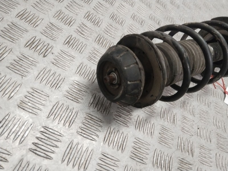 Recambio de amortiguador delantero derecho para peugeot 107 (pm_, pn_) 1.0 referencia OEM IAM 5202RX  