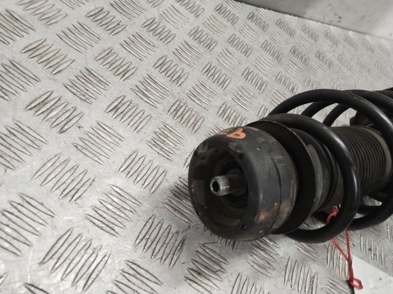 Recambio de amortiguador delantero derecho para skoda fabia iii (nj3) 1.0 referencia OEM IAM 6C0413031AN  