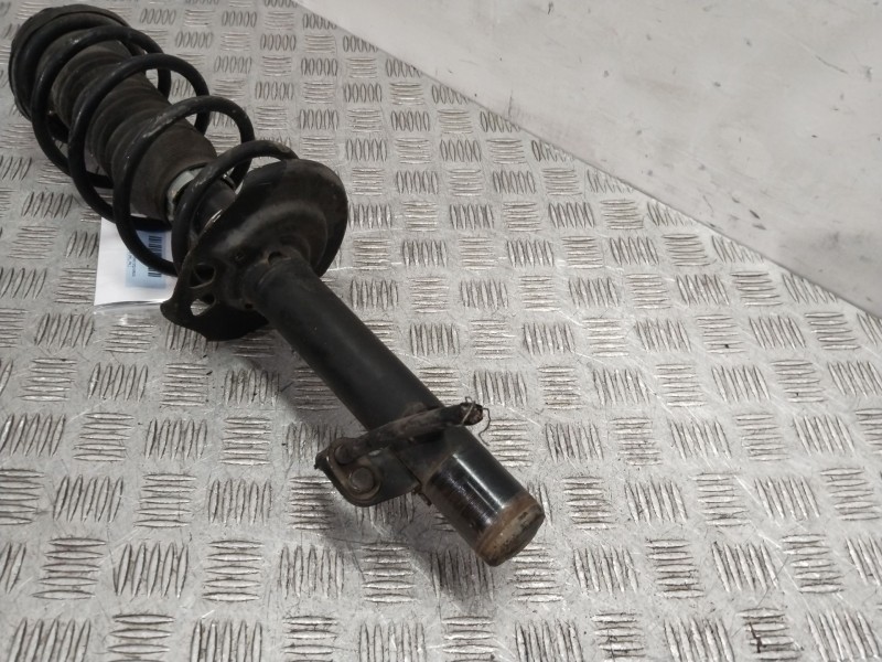 Recambio de amortiguador delantero izquierdo para peugeot 107 (pm_, pn_) 1.0 referencia OEM IAM 5202RW  