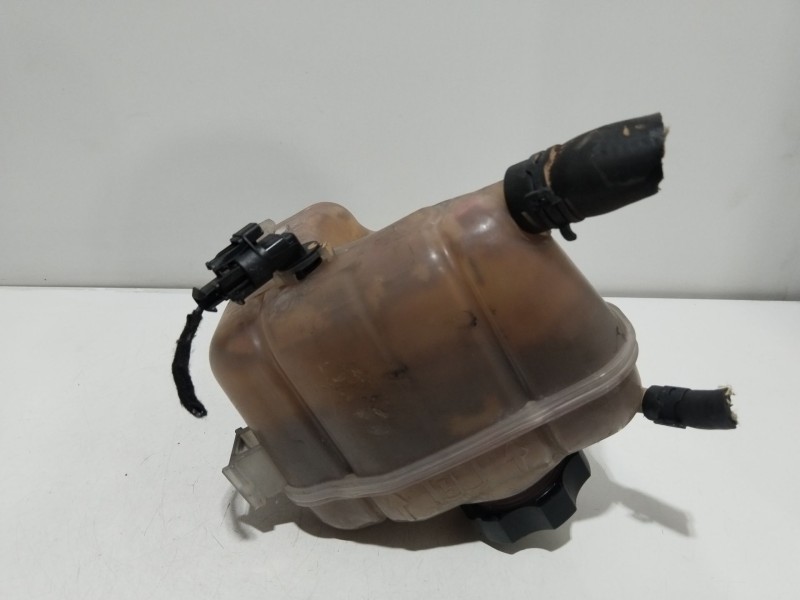 Recambio de deposito expansion para opel insignia a (g09) 2.0 cdti (68) referencia OEM IAM 22953219  