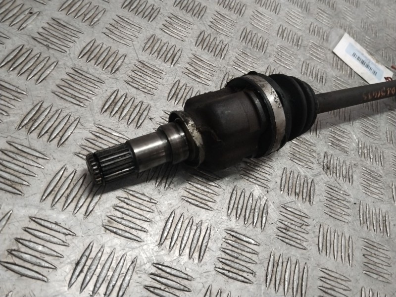 Recambio de transmision delantera izquierda para peugeot 107 (pm_, pn_) 1.0 referencia OEM IAM 3272JY  