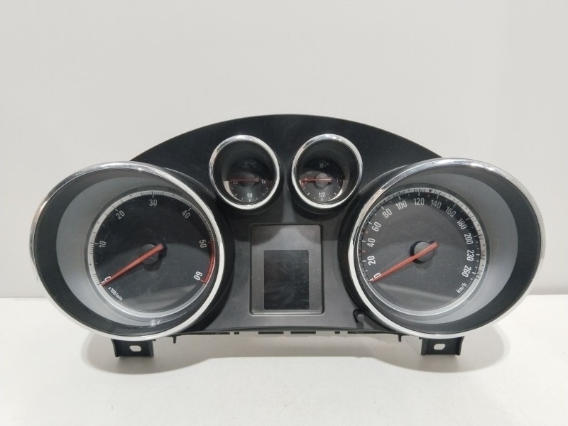 Recambio de cuadro instrumentos para opel insignia a (g09) 2.0 cdti (68) referencia OEM IAM 13327309  