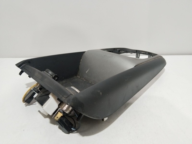 Recambio de consola central para hyundai i30 (fd) 1.6 crdi referencia OEM IAM 846502R060 846512R041 