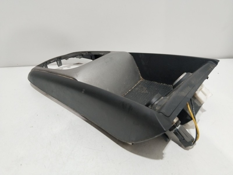 Recambio de consola central para hyundai i30 (fd) 1.6 crdi referencia OEM IAM 846502R060 846512R041 