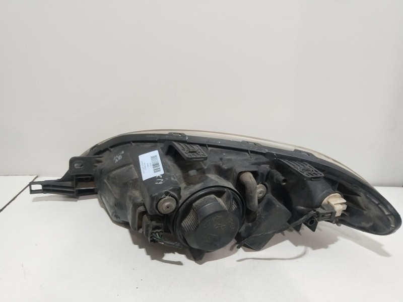 Recambio de faro derecho para chevrolet lacetti (j200) 1.4 16v referencia OEM IAM 96458812  