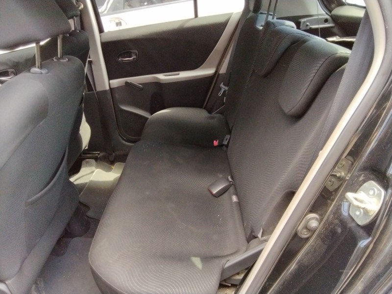 toyota yaris (_p9_) del año 2009