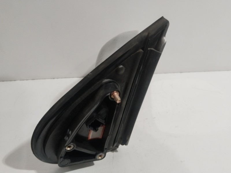 Recambio de retrovisor derecho para hyundai santa fé i (sm) 2.4 16v referencia OEM IAM 8762026401  