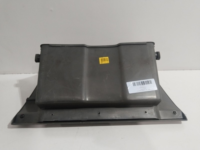 Recambio de guantera para hyundai santa fé i (sm) 2.4 16v referencia OEM IAM 8451026000  