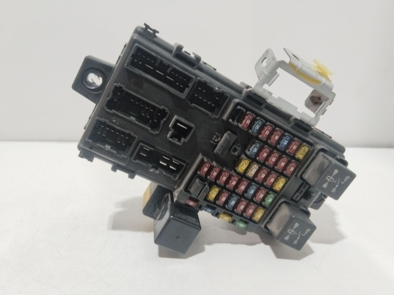 Recambio de caja reles / fusibles para hyundai santa fé i (sm) 2.4 16v referencia OEM IAM 9540026500  