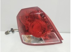 Recambio de piloto trasero izquierdo para chevrolet aveo / kalos hatchback (t200) 1.4 16v referencia OEM IAM 300266L  