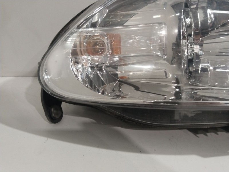 Recambio de faro derecho para fiat croma (194_) 2.4 d multijet referencia OEM IAM 51794658  