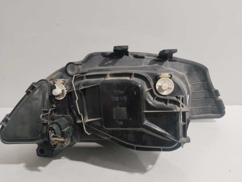 Recambio de faro izquierdo para seat cordoba (6l2) 1.4 16v referencia OEM IAM 6L1941021A  