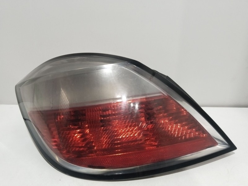 Recambio de piloto trasero izquierdo para opel astra h (a04) 1.7 cdti (l48) referencia OEM IAM 1222111  