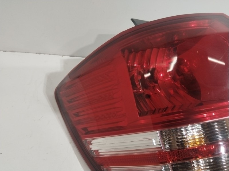 Recambio de piloto trasero izquierdo para dodge journey 2.0 crd referencia OEM IAM 05067785A  