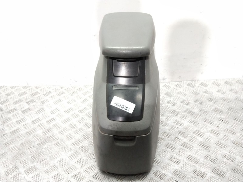 Recambio de consola central para ssangyong rodius i 2.7 xdi referencia OEM IAM   