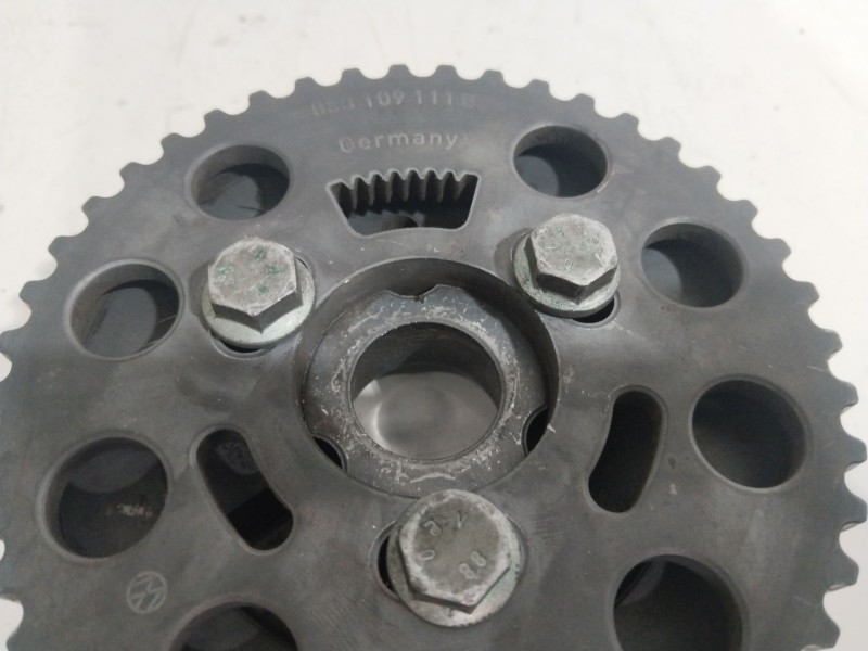 Recambio de polea arbol levas para seat ibiza iii (6l1) 1.4 tdi referencia OEM IAM 045109239B  