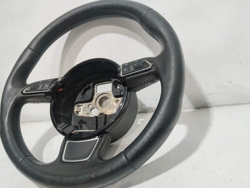 Recambio de volante para audi a3 sportback (8va, 8vf) 1.4 tfsi referencia OEM IAM   