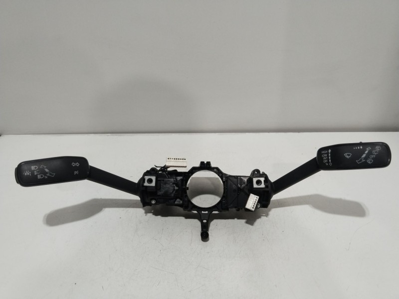 Recambio de mando multifuncion para volkswagen golf vii variant (ba5, bv5) 1.6 tdi referencia OEM IAM 5Q0953521R  