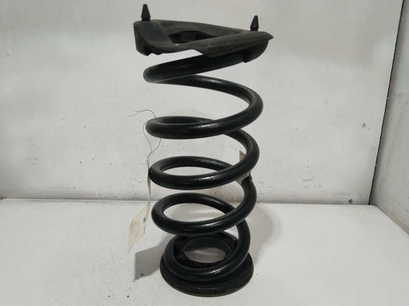 Recambio de muelle amortiguacion para tesla model y (5yjy) ev referencia OEM IAM 228847400A  IZQUIERDO